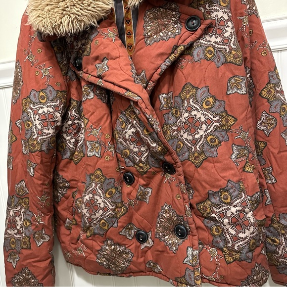 Free People Brooke Jacket Faux Fur Collar Boho Print Quilted - Picture 9 of 11